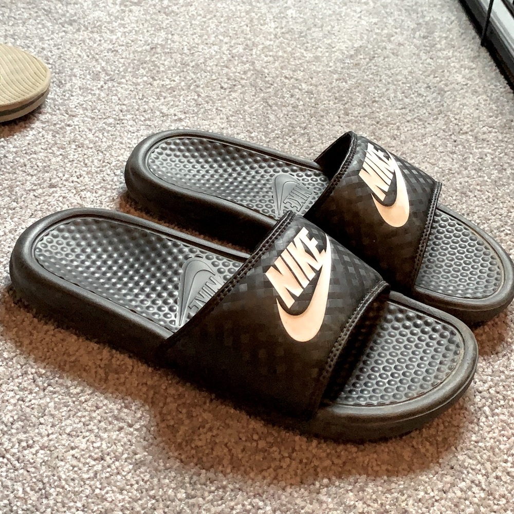Nike slides